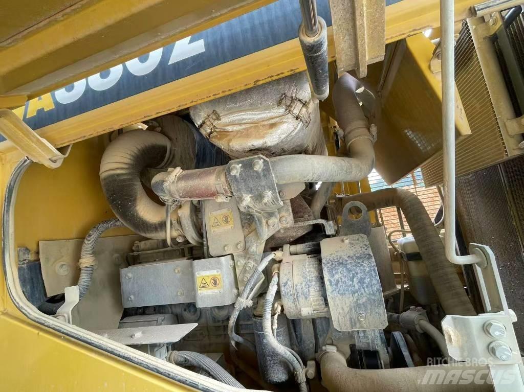Komatsu WA 380Z-6 Kolesni nakladalci