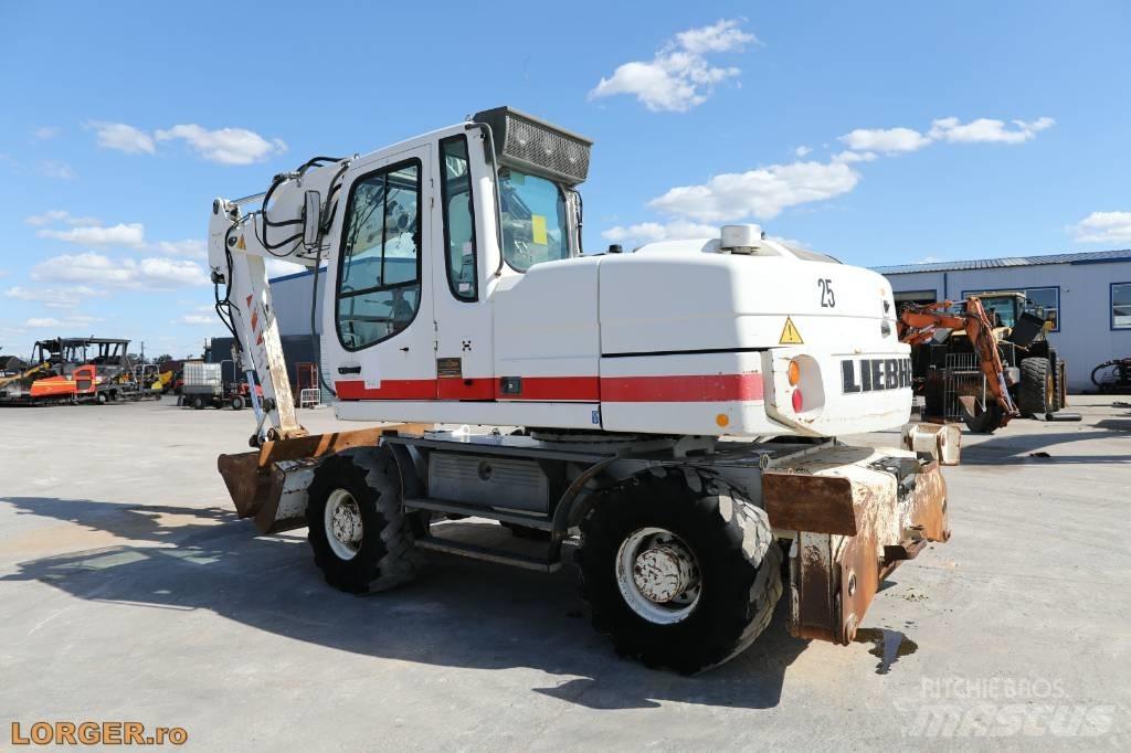 Liebherr A 314 Bagri na kolesih