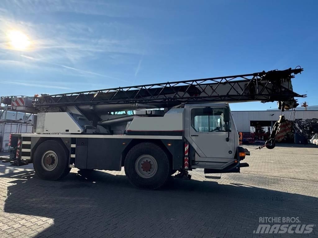 Liebherr LTM 1030-2 Rabljeni žerjavi za vsak teren