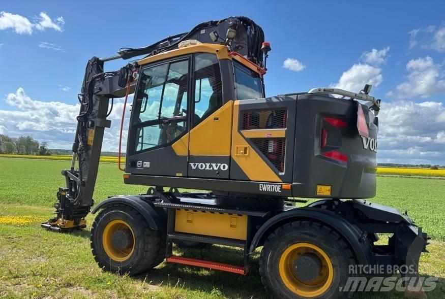 Volvo EWR 170 E Bagri na kolesih