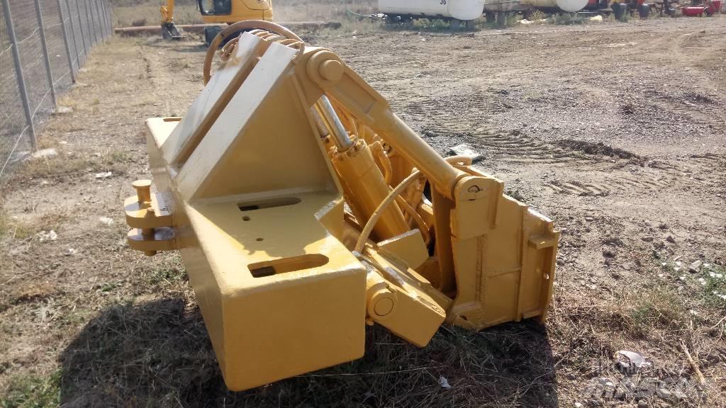 CAT D 6 Podvozje in vzmetenje