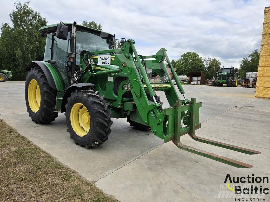 John Deere 5100 R Traktorji