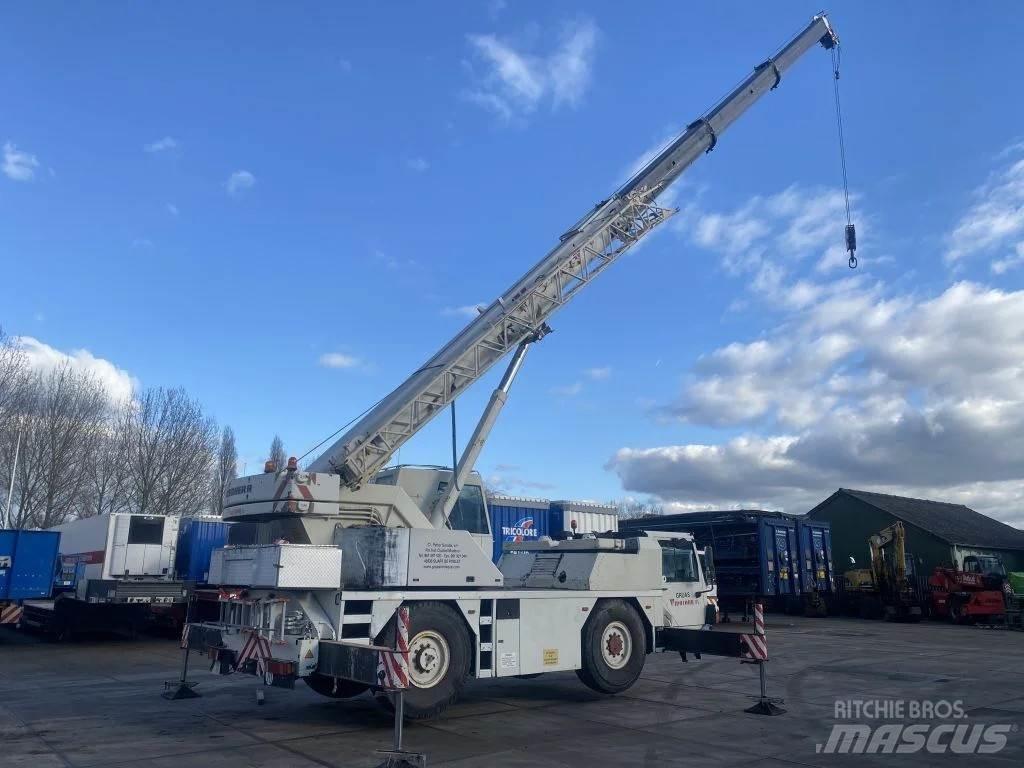 Liebherr LTM1030 Rabljeni žerjavi za vsak teren