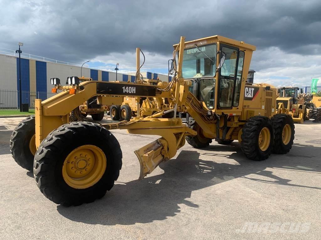 CAT 140 H Grederji