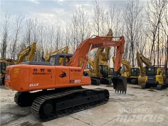 Hitachi EX200-5 Bagri goseničarji