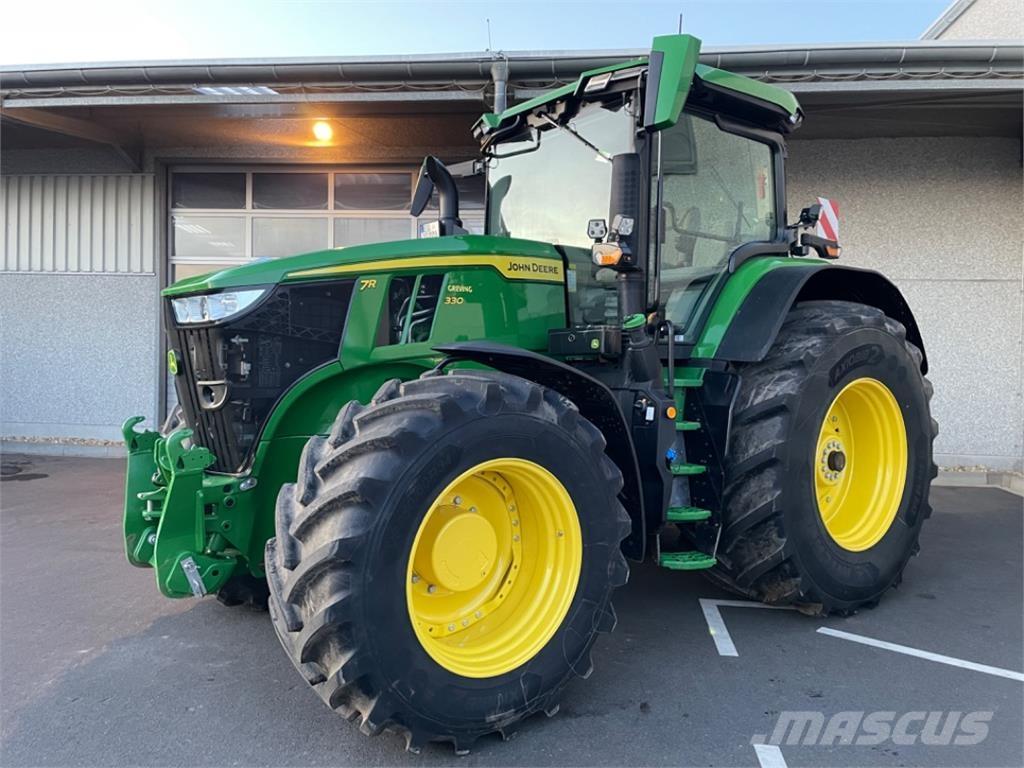 John Deere 7R330 Traktorji
