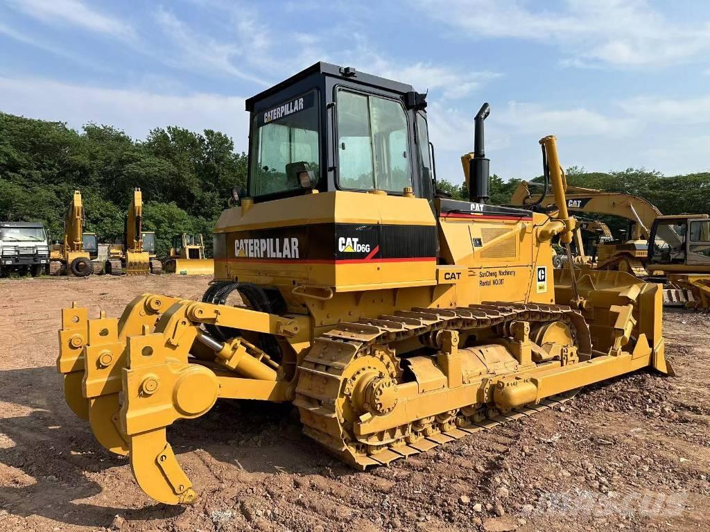 CAT D 6 G Buldožerji goseničarji