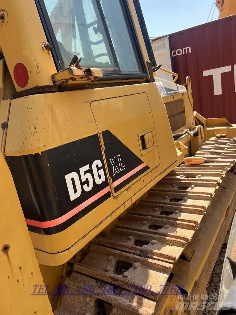 CAT D5G Buldožerji goseničarji