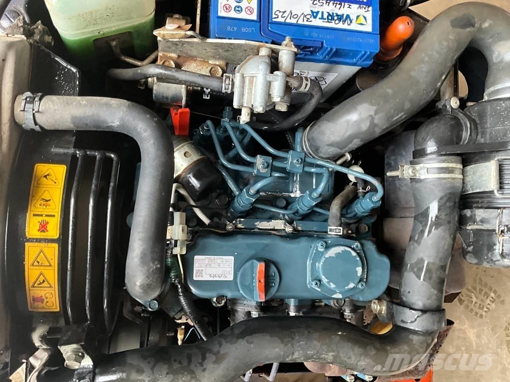 Kubota K 008-3 Mini bagri <7t