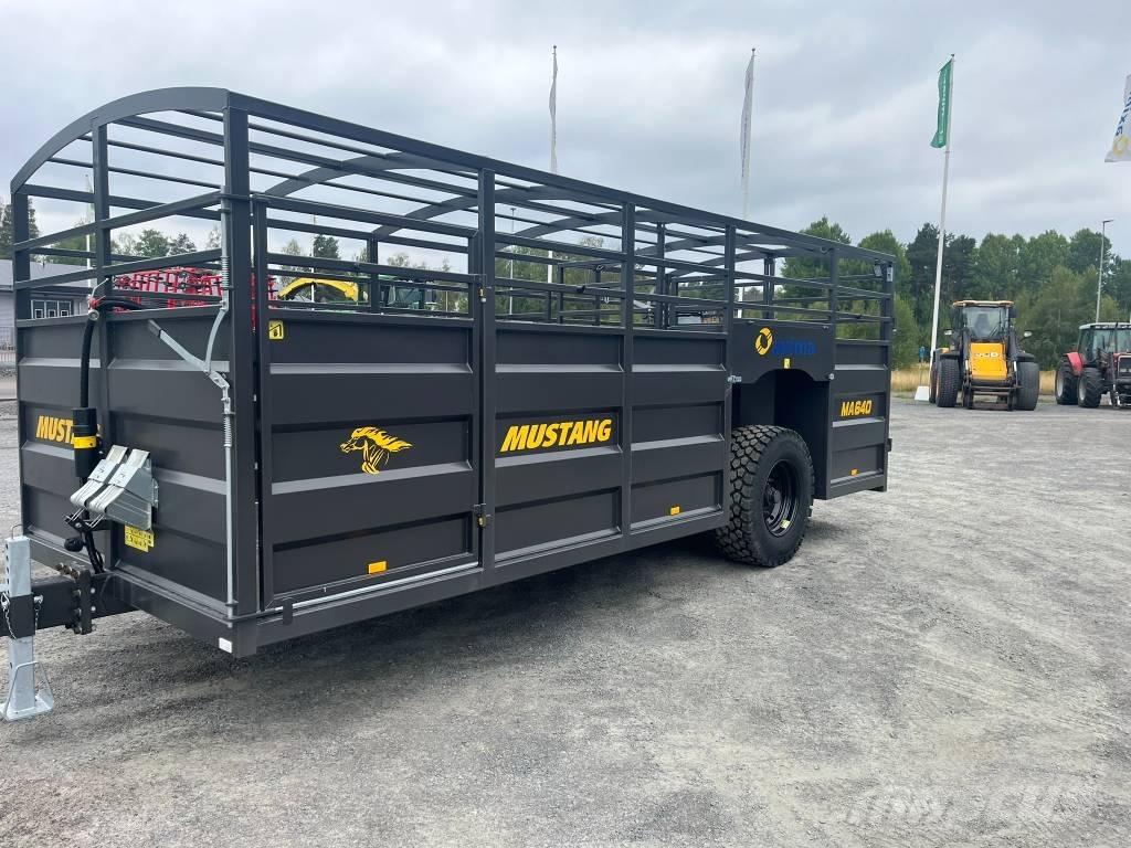 Mustang M 640 Druge prikolice