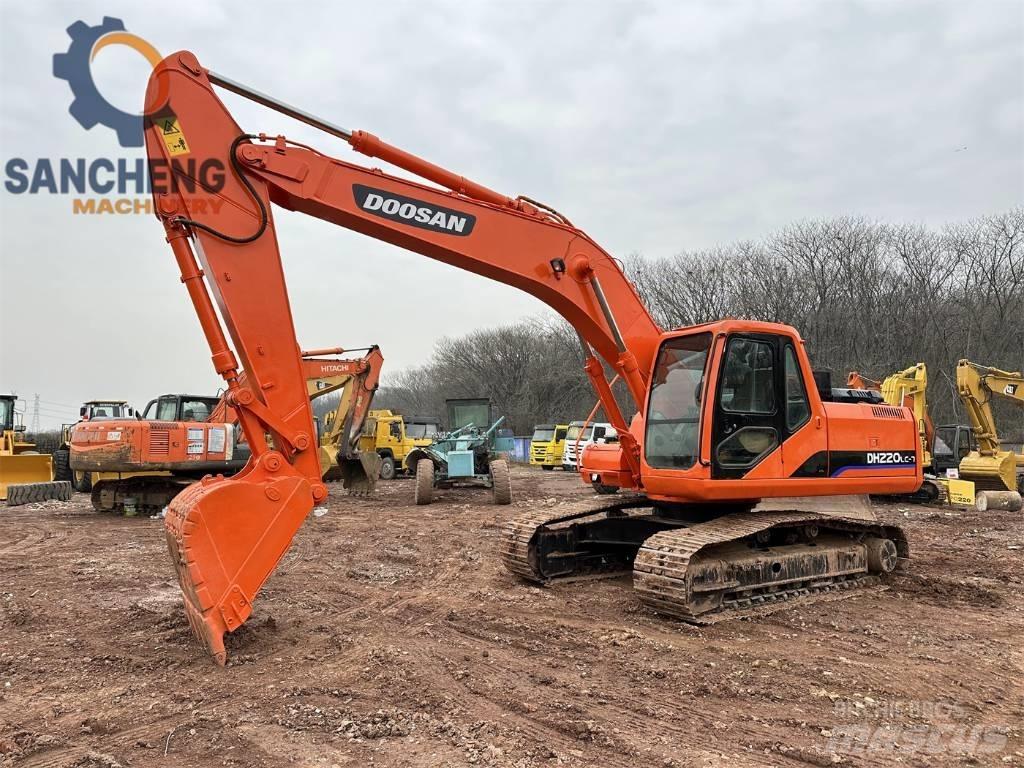 Doosan DH 220 Bagri goseničarji