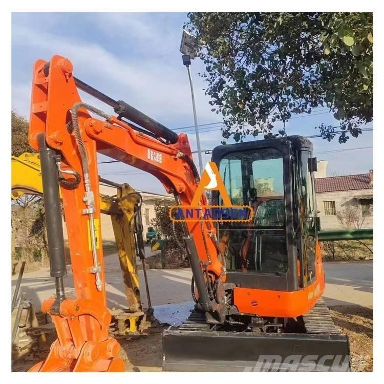 Kubota U 30 Mini bagri <7t