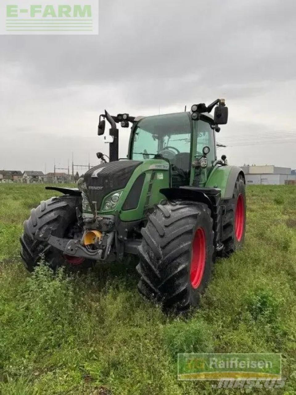 Fendt 724 vario Traktorji