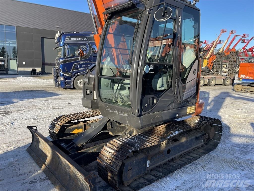 Hitachi ZX 85 US-6 Midi bagri 7t – 12t