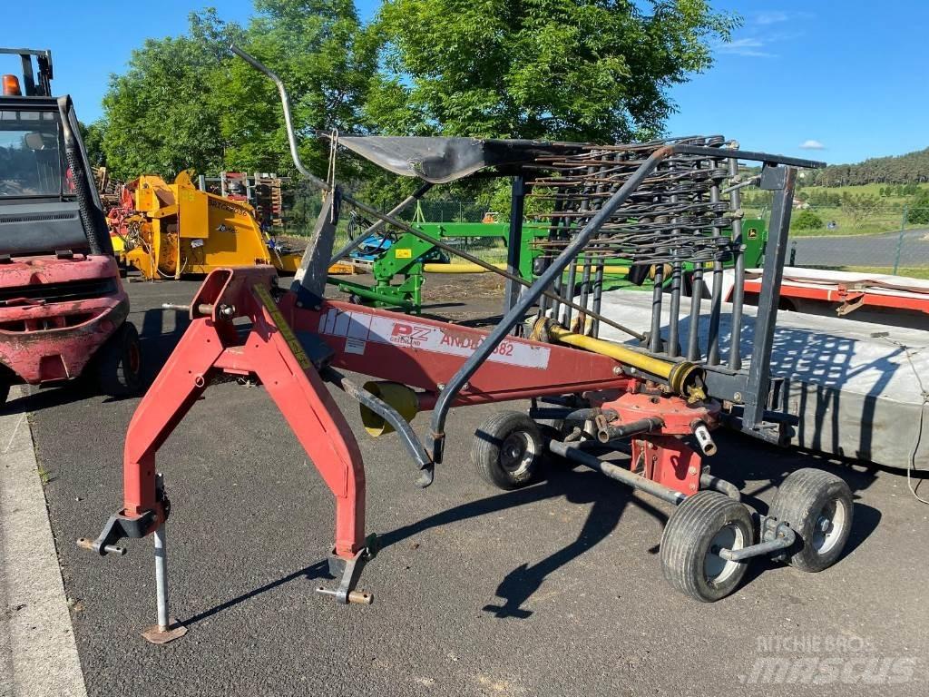 Vicon Andex 382 Zgrabljalniki