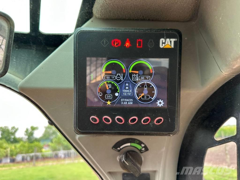 CAT 279 D3 Skid steer mini nakladalci