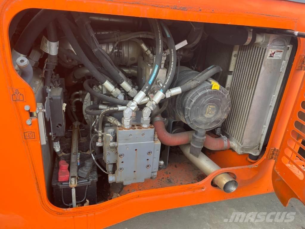 Hamm HD+ 110I VV Dvojni valjarji