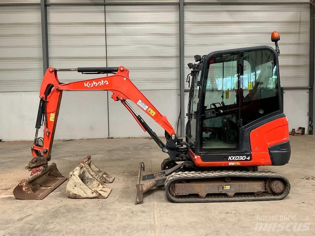 Kubota KX 030-4 Mini bagri <7t
