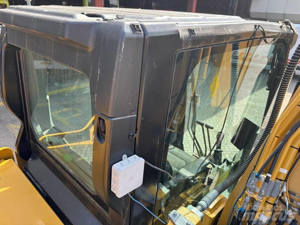 CAT 330 Bagri goseničarji