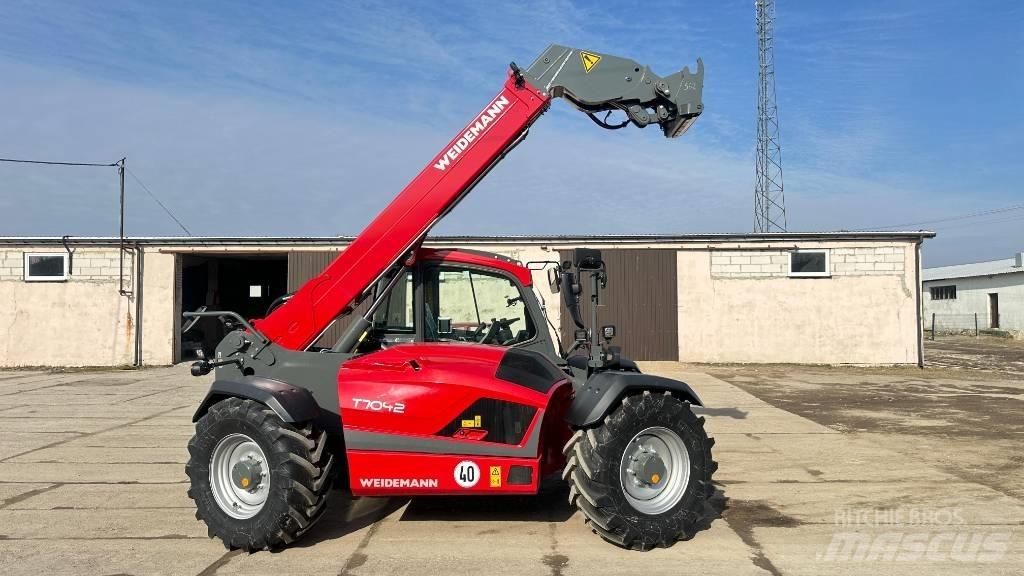 Weidemann T 7042 Kmetijski teleskopski nakladalci