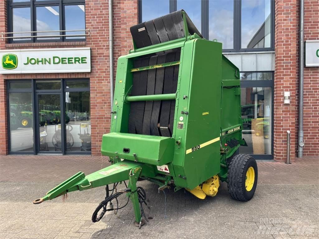 John Deere 550 Balirke (okrogle bale)