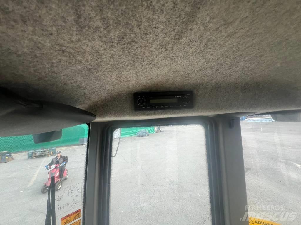 Volvo L30 G S Kolesni nakladalci