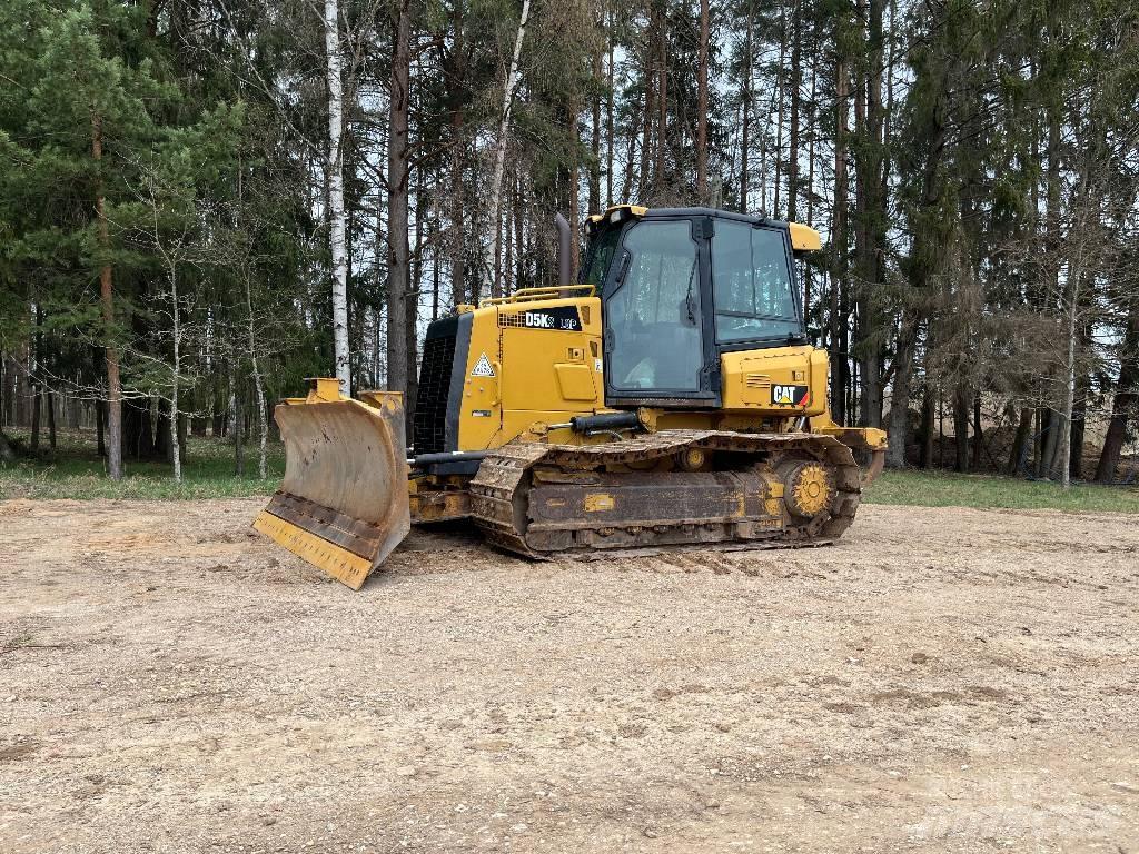 CAT D 5 K 2 LGP Buldožerji goseničarji