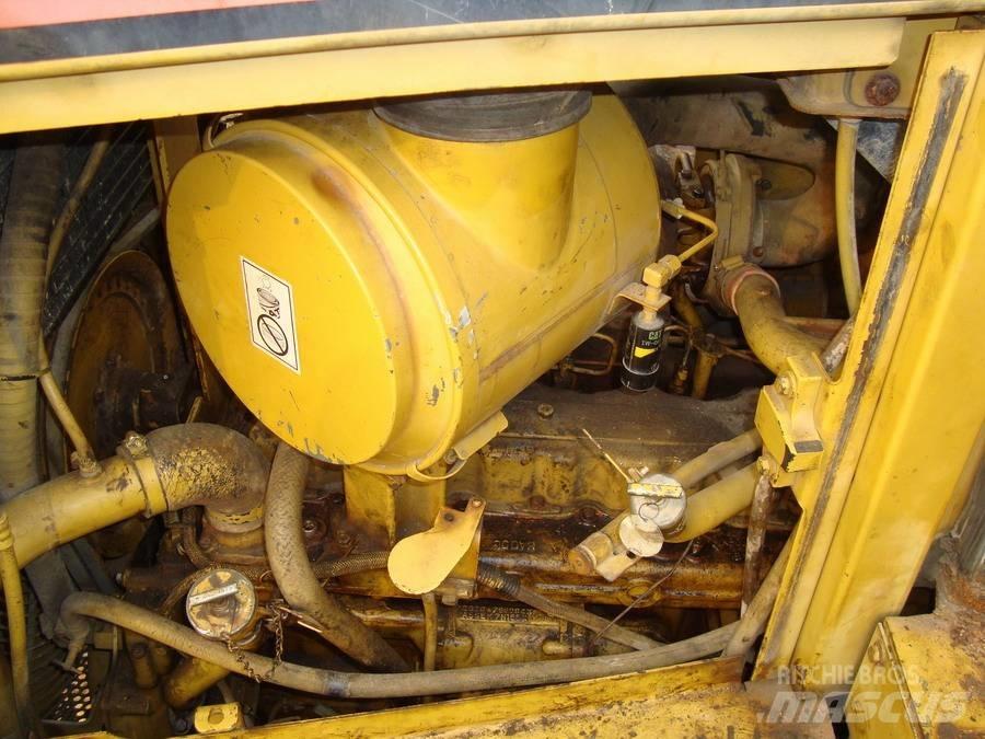 CAT D 6 R DS LGP III Buldožerji goseničarji