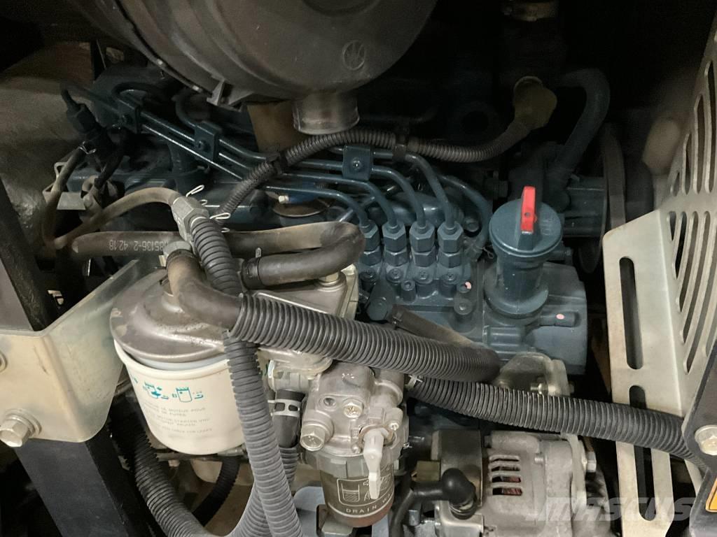 Kubota KX 027-4 HI Mini bagri <7t