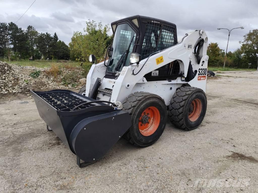 Bobcat S 330 Skid steer mini nakladalci