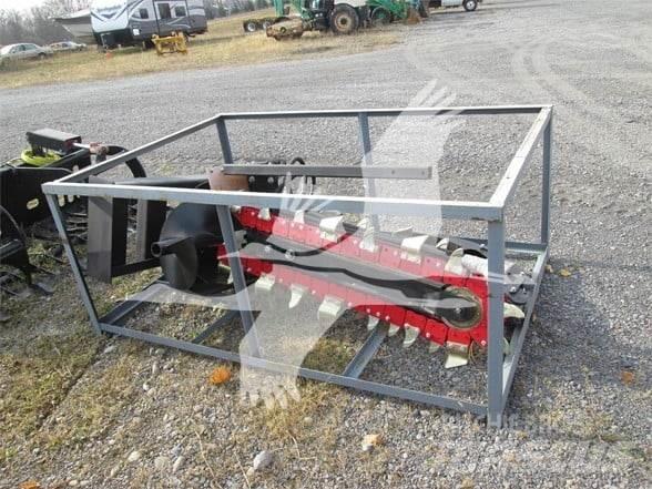  CE ATTACHMENTS Freze za kopanje jarkov Trenčerji