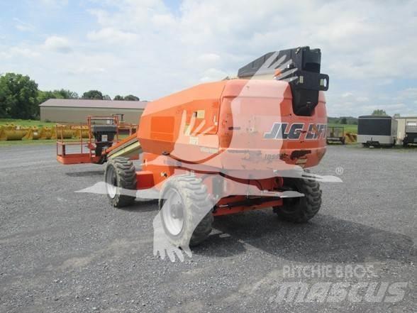 JLG 600S Teleskopske dvižne ploščadi