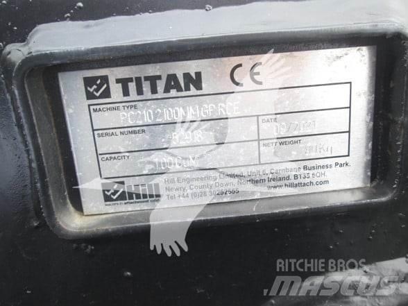 Titan CAT 320 Žlice