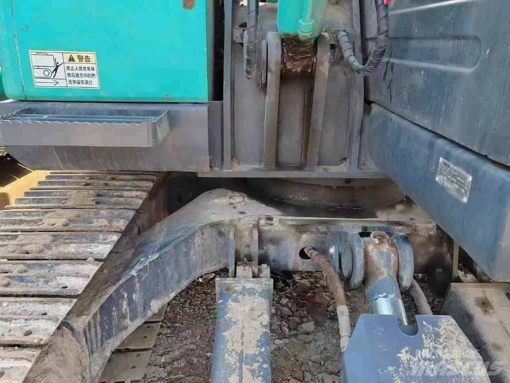 Kobelco SK75 Bagri goseničarji