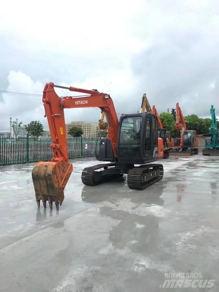 Hitachi ZX 70 Mini bagri <7t