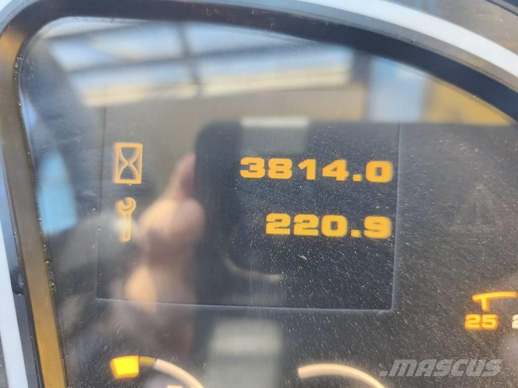 JCB 541-70 Teleskopski viličarji