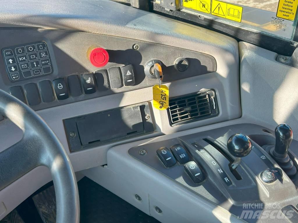 Volvo A 25 G Zglobni demperji