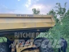 CAT 740 B Zglobni demperji