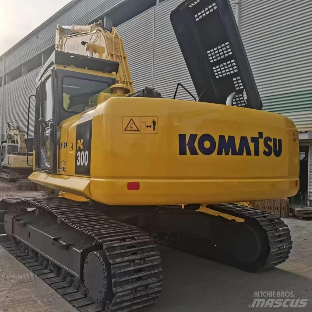 Komatsu PC 300-7 Bagri goseničarji