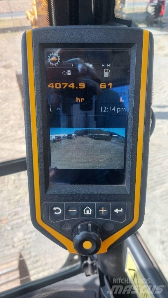 JCB JS 145 LC Bagri goseničarji