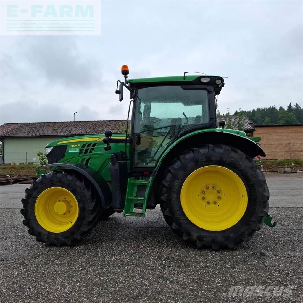 John Deere 6125 R Traktorji