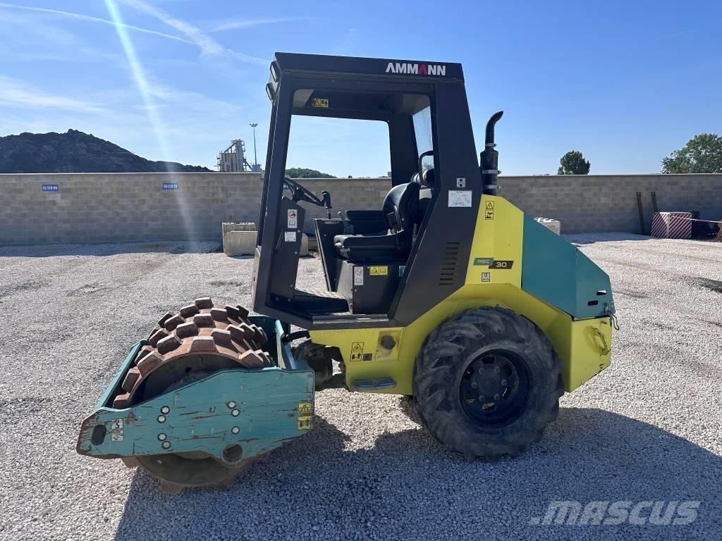 Ammann ASC 30 HD PD Kompaktorji tal