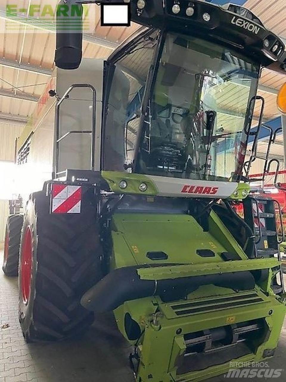 CLAAS lexion 7700 Kombajni
