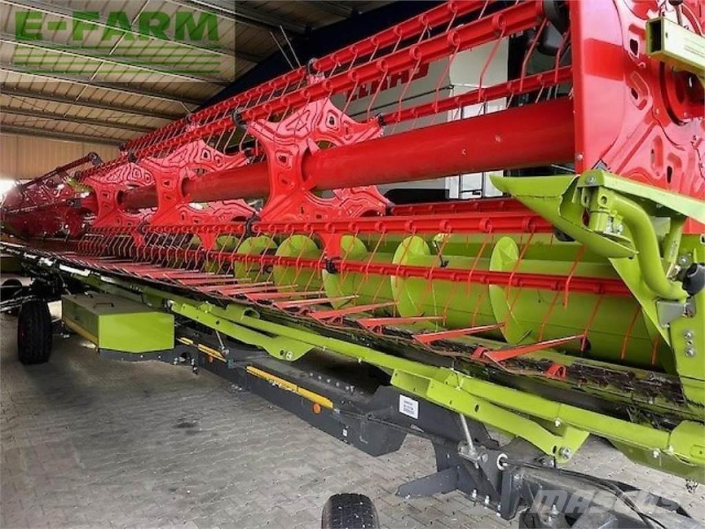 CLAAS lexion 7700 Kombajni