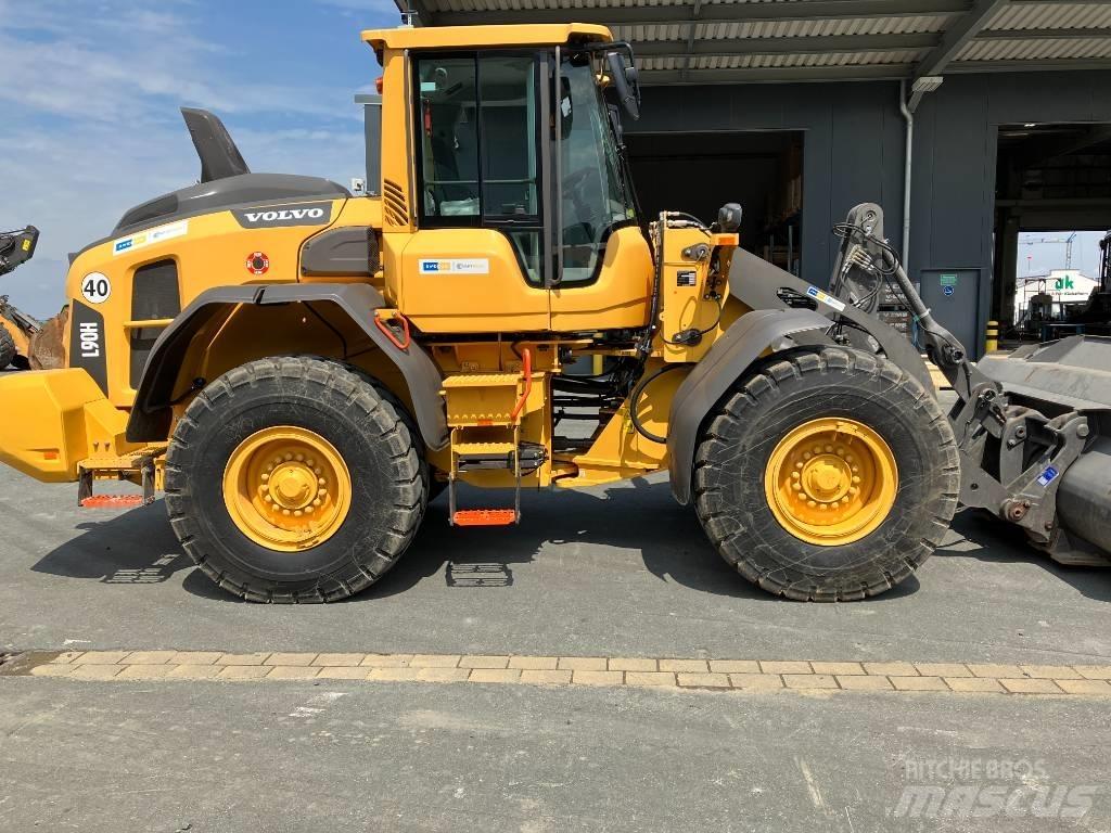 Volvo L 90 H Kolesni nakladalci