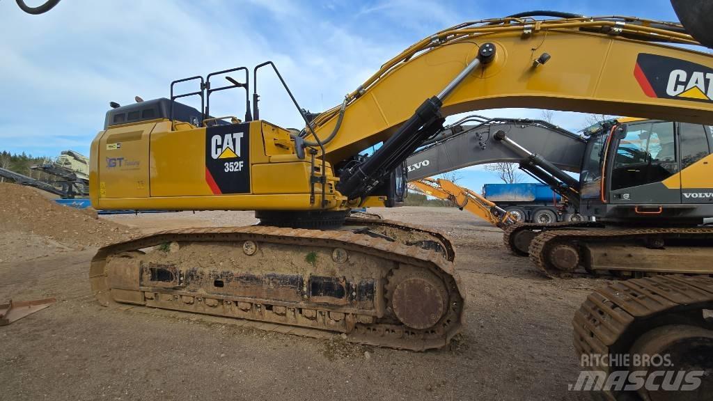 CAT 352 F Bagri goseničarji