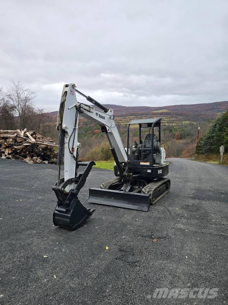Bobcat E 42 Mini bagri <7t
