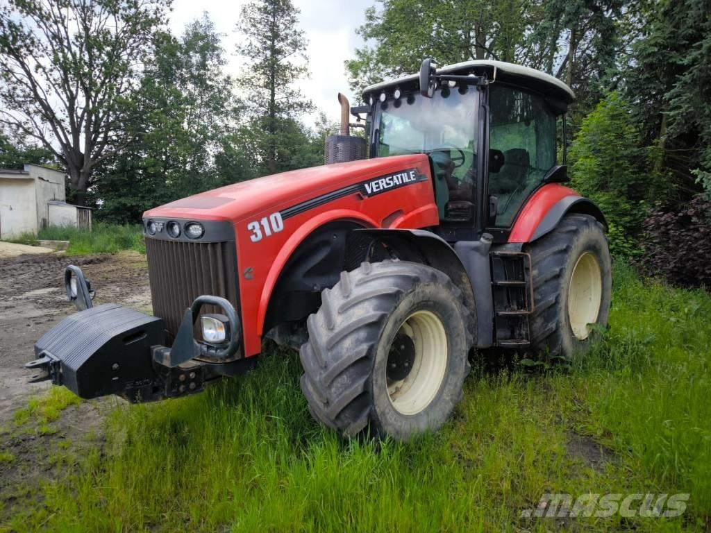 Versatile 310 Traktorji