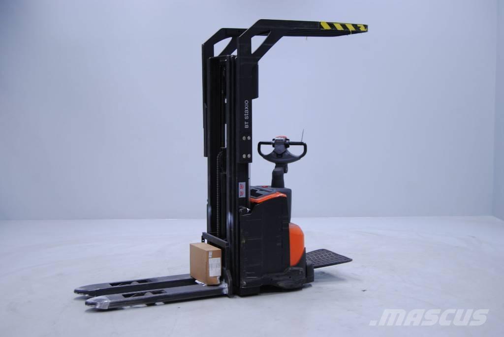 Toyota SWE120 Ročni električni viličar