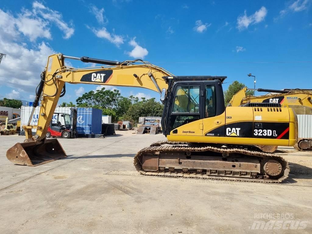 CAT 323 D L Bagri goseničarji